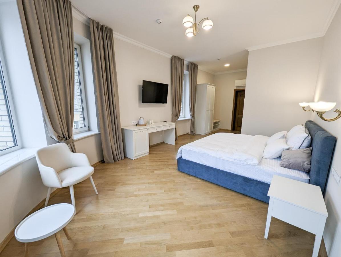 Kyiv Honchara Hotel Esterno foto