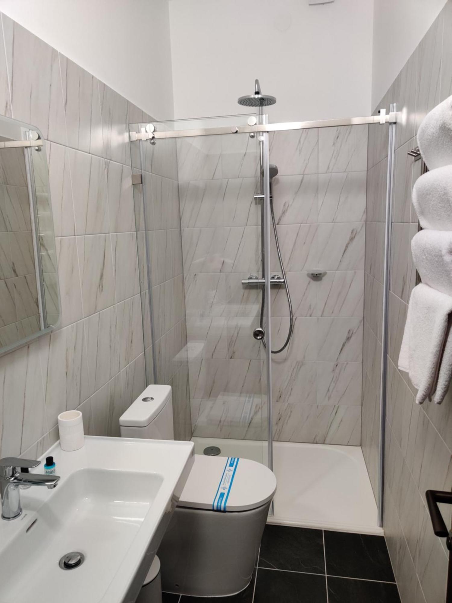 Kyiv Honchara Hotel Esterno foto